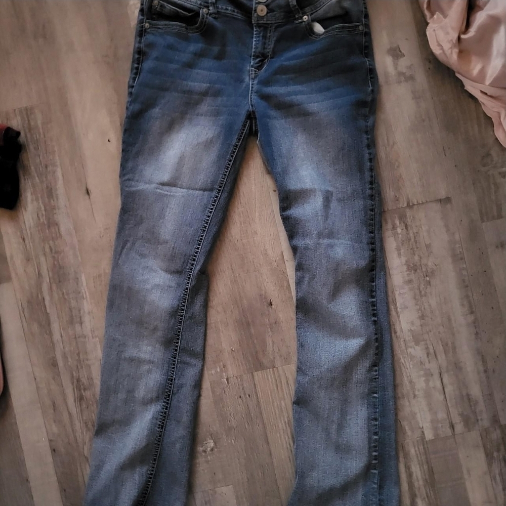 Wallflower Women's Straight Leg Blue Jeans